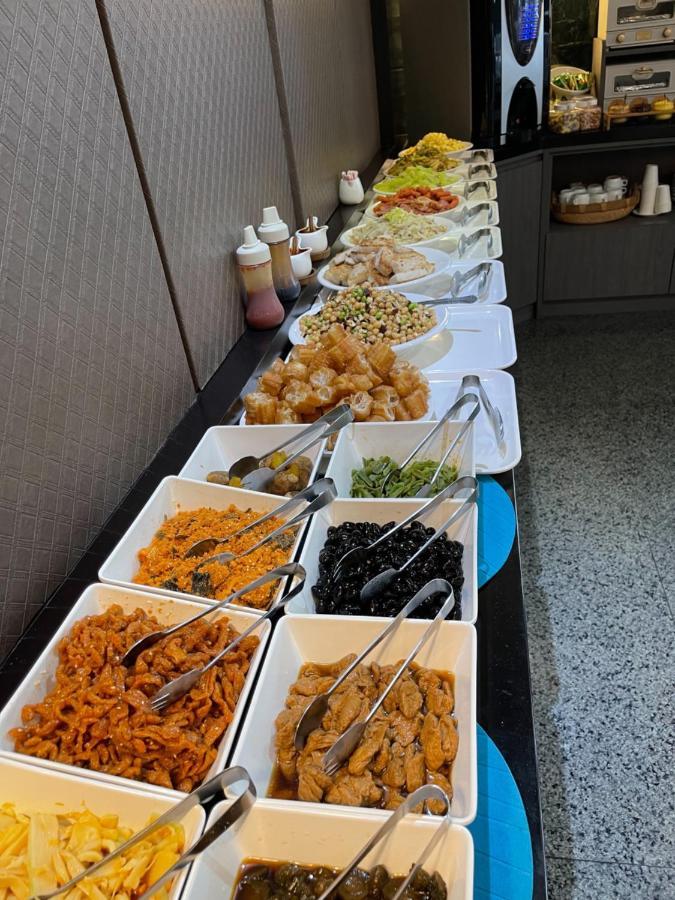 Sun Sweet Hotel Luodong Zewnętrze zdjęcie