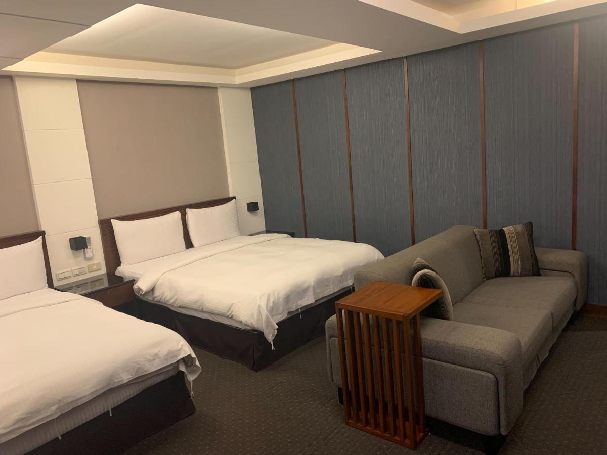 Sun Sweet Hotel Luodong Zewnętrze zdjęcie