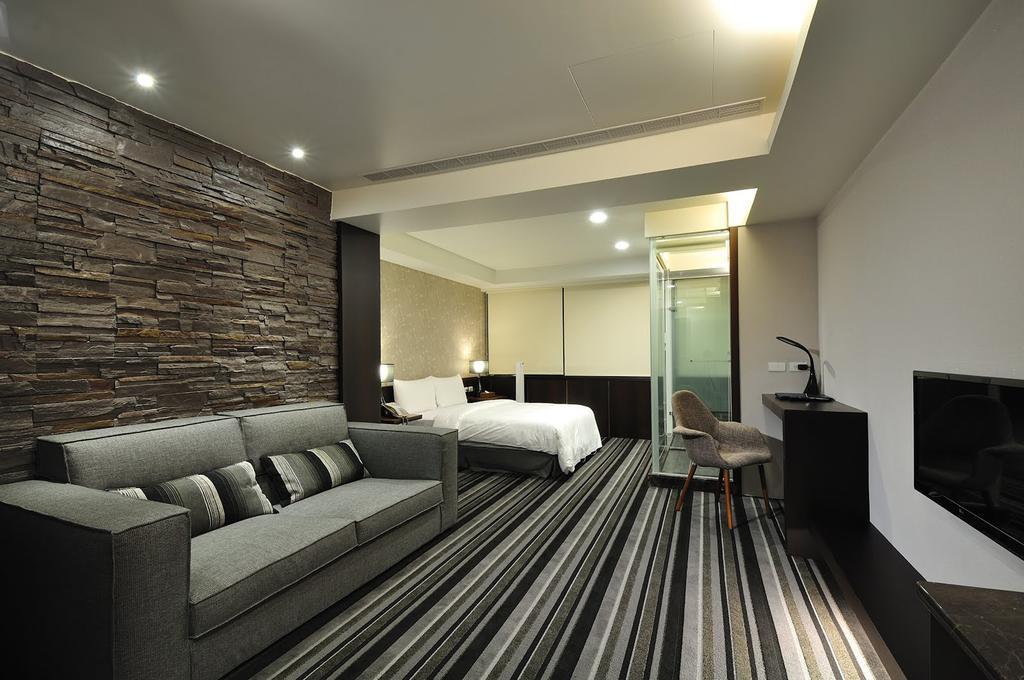 Sun Sweet Hotel Luodong Zewnętrze zdjęcie