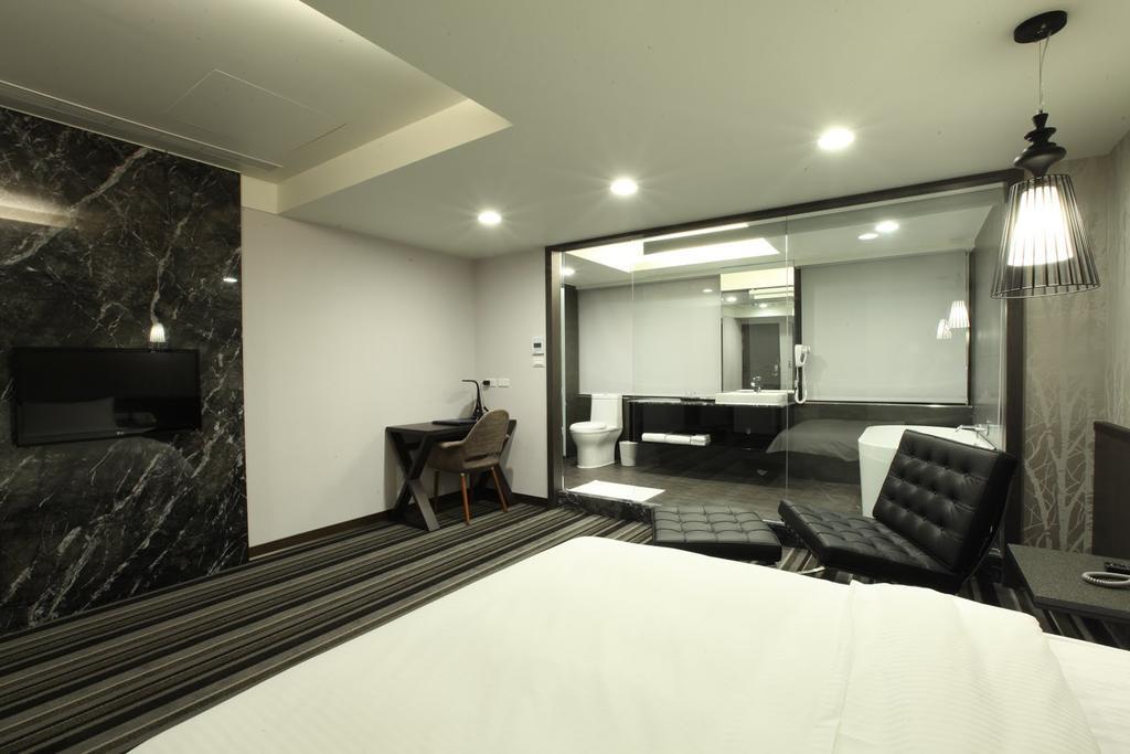 Sun Sweet Hotel Luodong Zewnętrze zdjęcie