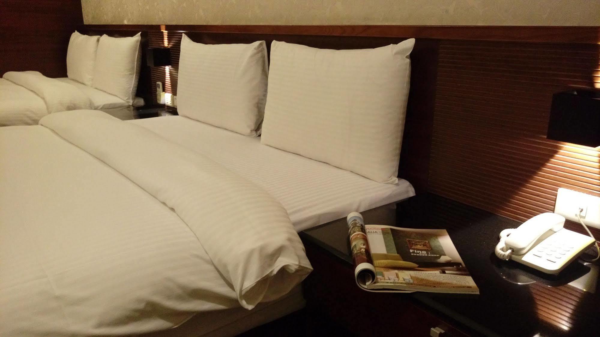 Sun Sweet Hotel Luodong Zewnętrze zdjęcie