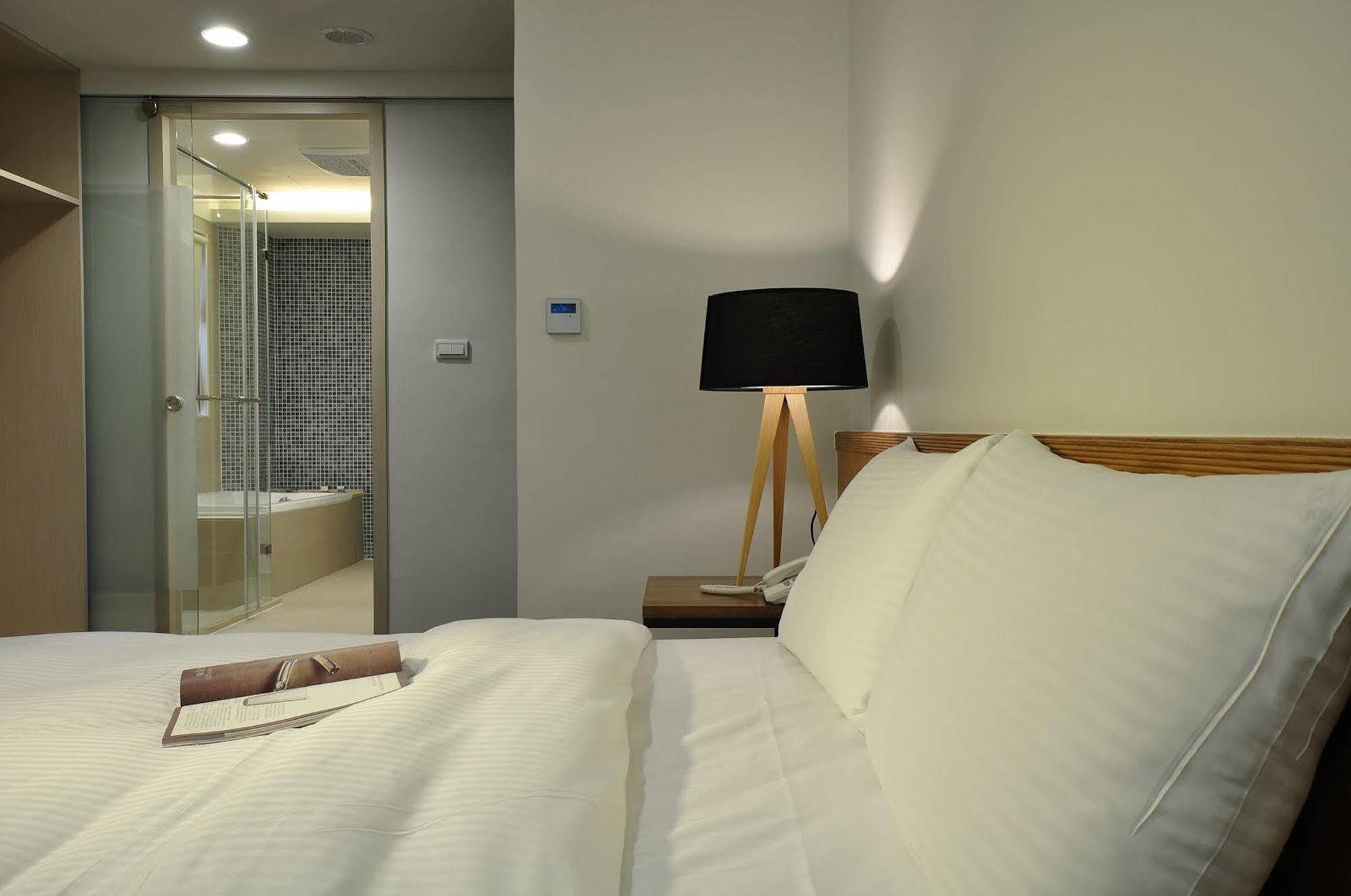 Sun Sweet Hotel Luodong Zewnętrze zdjęcie