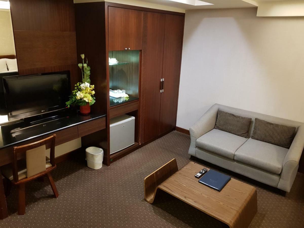 Sun Sweet Hotel Luodong Zewnętrze zdjęcie